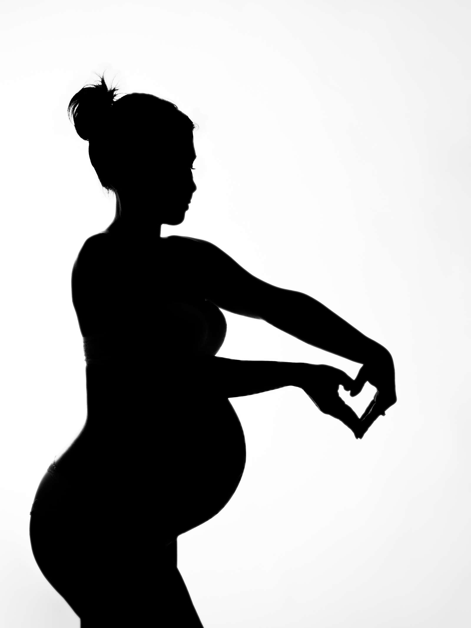 silhouette-pregnancy-photoshoot1